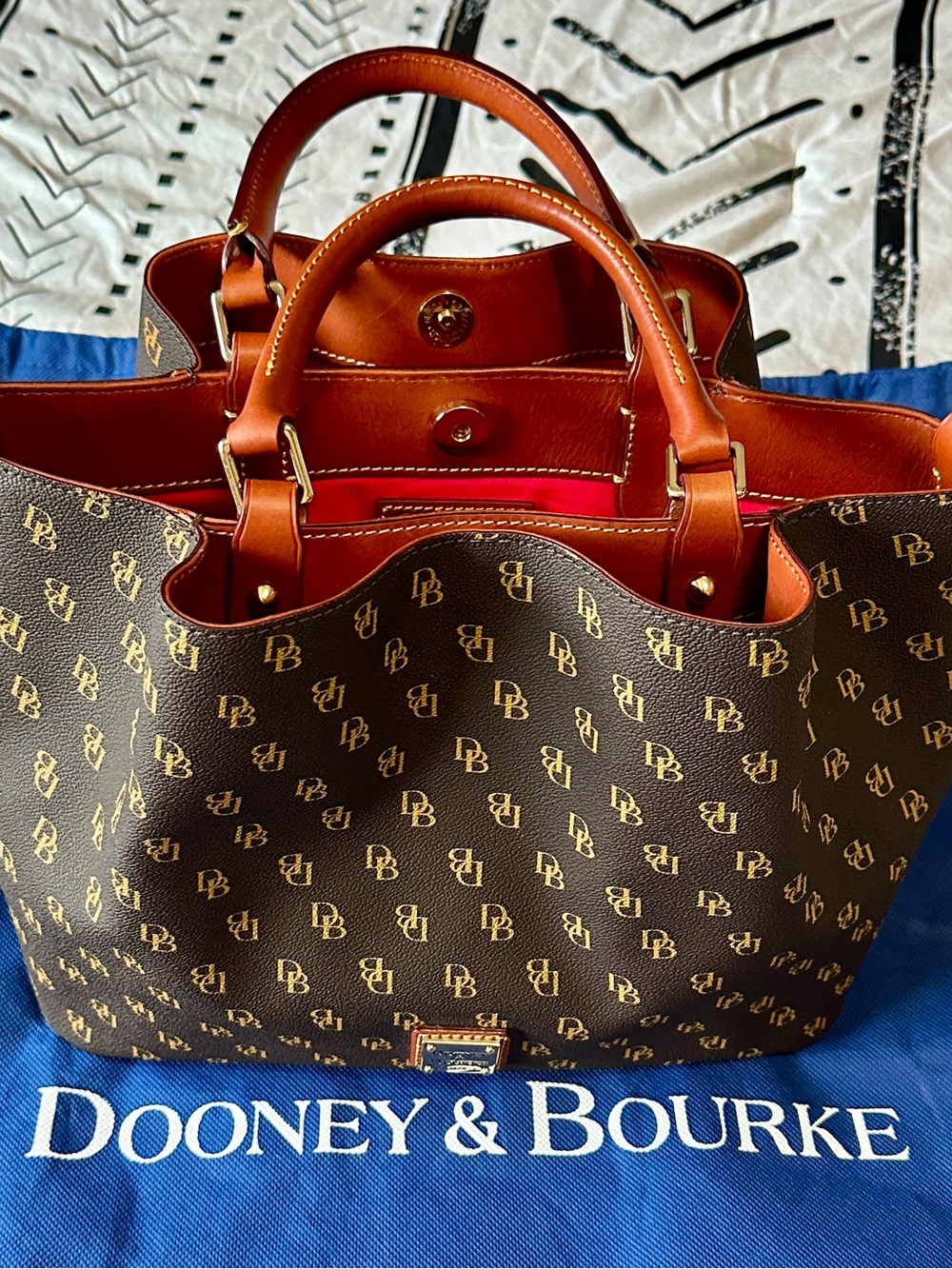 Dooney & Bourke Gretta Brenna satchel - Picture 2 of 6